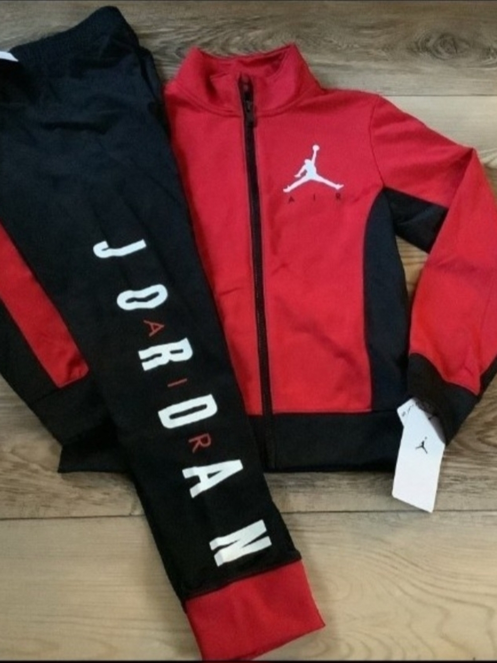 Jordan Boys 2 Piece Set Size S(NWT)~PRICE IS FIRM~